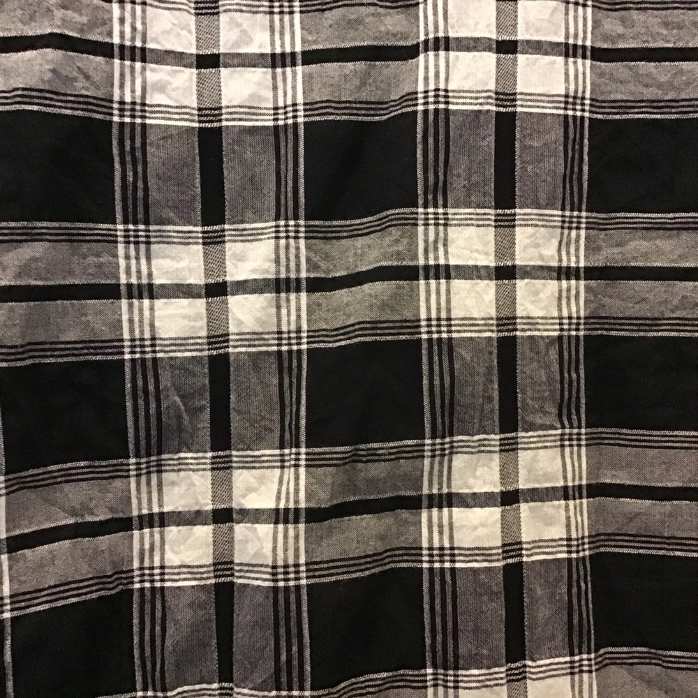 Tommy Hilfiger Button Up Plaid Top - Picture 5 of 6